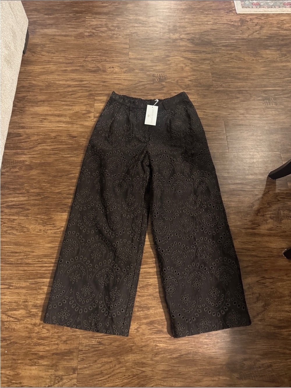 NWT Tuckernuck pants size large